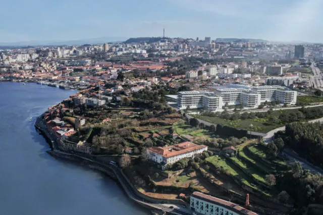 Gaia licencia ao dobro do ritmo do país
